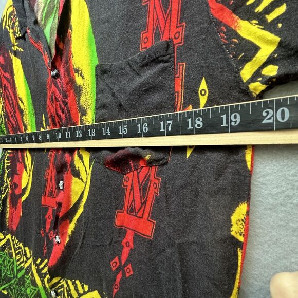 Vintage Bob Marley Shirt Mens Medium Rasta Reggae Rayon Button Allover Print Blk - Picture 6 of 9
